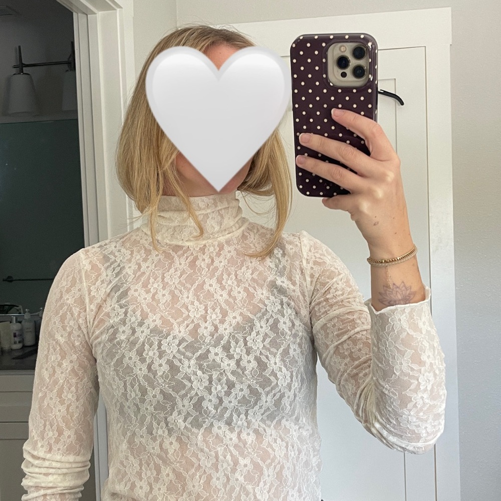 Wilfred White Lace Turtleneck Top